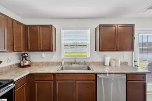2034 Evanston Dr, Wellford, SC 29384 - Photo 17