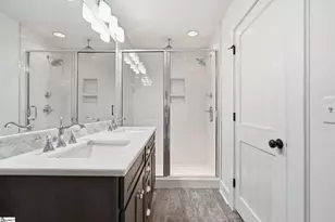 20 Glenn St, Greenville, SC 29607 - Photo 23