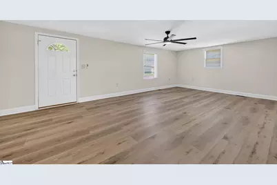 106 S Green Street, Williamston, SC 29697 - Photo 5