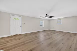 106 S Green St, Williamston, SC 29697 - Photo 5