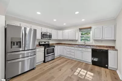 106 S Green Street, Williamston, SC 29697 - Photo 11