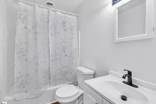 1 Hartsville Dr, Taylors, SC 29687 - Photo 19
