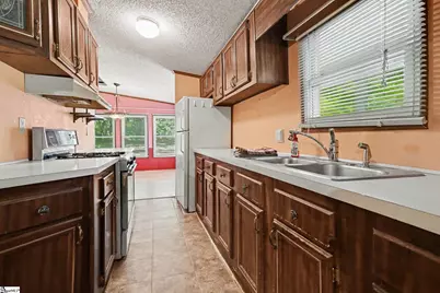 68 Walnut Drive, Woodruff, SC 29388 - Photo 11