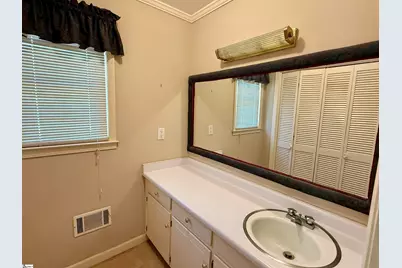 610 S. Adair Street, Clinton, SC 29325 - Photo 21