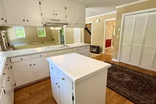 610 S Adair St, Clinton, SC 29325 - Photo 15
