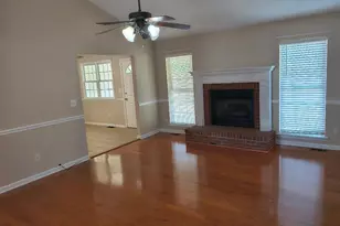 124 Brooke Lee Cir, Taylors, SC 29687 - Photo 5
