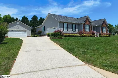124 Brooke Lee Circle, Taylors, SC 29687 - Photo 3