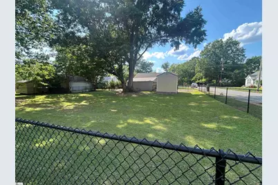 306 Shands Street, Clinton, SC 29325 - Photo 7
