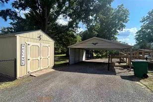 306 Shands St, Clinton, SC 29325 - Photo 9