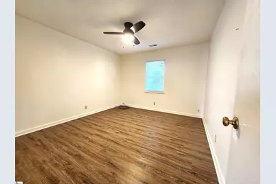 218 Donavan Drive, Spartanburg, SC 29302 - Photo 11