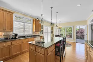 15 March Winds Ct, Greer, SC 29650 - Photo 7