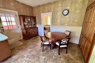 400 E Buford St, Gaffney, SC 29340 - Photo 11