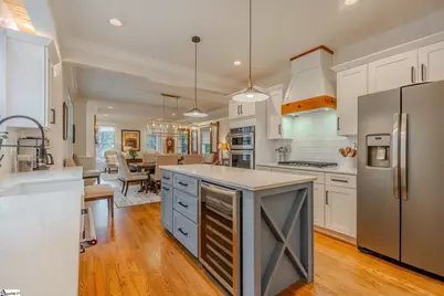 408 W Faris Road, Greenville, SC 29605 - Photo 9