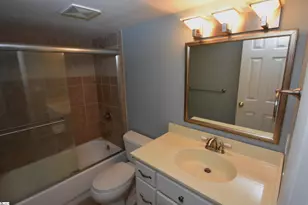 925 Cleveland St, Greenville, SC 29601 - Photo 17