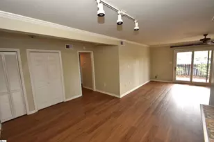 925 Cleveland St, Greenville, SC 29601 - Photo 3