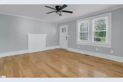 15 Piedmont Avenue, Greenville, SC 29611 - Photo 5