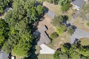 180 Lanewood Dr, Greenville, SC 29607 - Photo 31