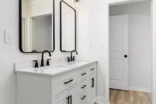 180 Lanewood Dr, Greenville, SC 29607 - Photo 5