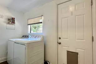 27 Wallace St, Greenville, SC 29605 - Photo 19