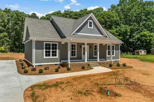 317 Askew Cir, Union, SC 29379 - Photo 3