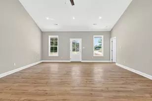 317 Askew Cir, Union, SC 29379 - Photo 9