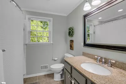 203 Hickory Lane, Mauldin, SC 29662 - Photo 15