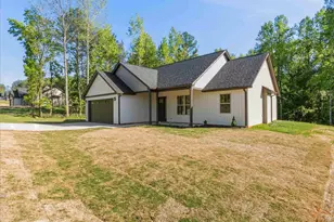 179 Susans Rd, Gaffney, SC 29341 - Photo 3