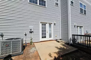 122 University Village Dr, Central, SC 29630 - Photo 9