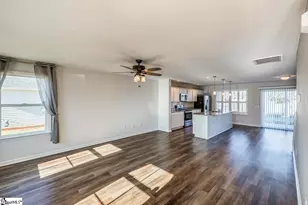 605 Whittier St, Greenville, SC 29605 - Photo 5