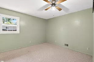 111 Highland Acres Dr, Boiling Springs, SC 29316 - Photo 21