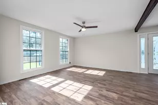 141 Agnes Dr, Duncan, SC 29334 - Photo 7