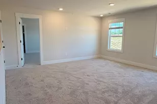 916 Hancy Ct, Woodruff, SC 29388 - Photo 3
