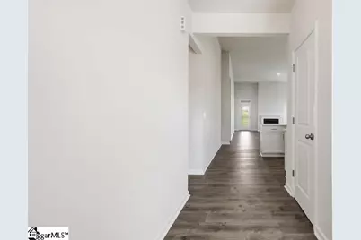 565 Landseer Drive, Landrum, SC 29356 - Photo 5
