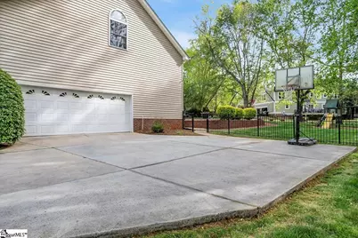1300 Plantation Drive, Simpsonville, SC 29681 - Photo 45