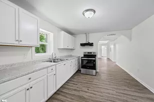 141 Edge St, Wellford, SC 29385 - Photo 7