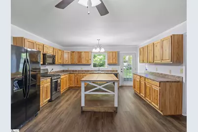 1125 Friendship Road, Seneca, SC 29678 - Photo 9