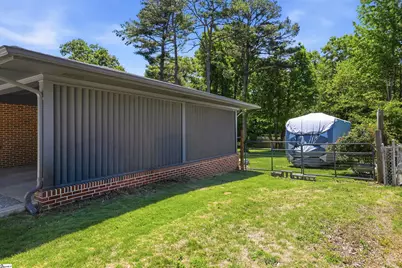 2333 Country Club Road, Spartanburg, SC 29302 - Photo 39