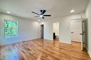 207 Bailey St, Greenville, SC 29609 - Photo 21