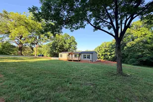 242 Black Bottom Rd, Liberty, SC 29657 - Photo 41