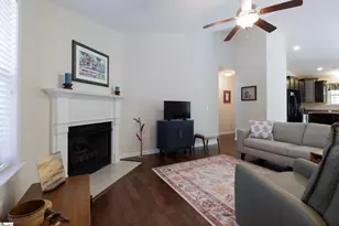 108 Summerdale Dr, Taylors, SC 29687 - Photo 5
