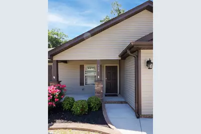 108 Summerdale Drive, Taylors, SC 29687 - Photo 3