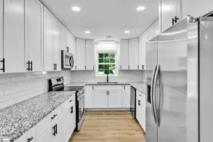 15 Longmeadow Rd, Taylors, SC 29687 - Photo 7