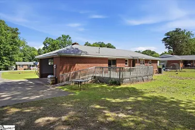 208 Skyland Drive, Clinton, SC 29325 - Photo 27