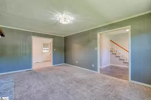 210 Oakmont Dr, Boiling Springs, SC 29316 - Photo 13