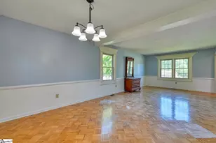 210 Oakmont Dr, Boiling Springs, SC 29316 - Photo 7