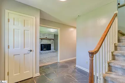 210 Oakmont Drive, Boiling Springs, SC 29316 - Photo 5
