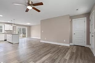 2 Hillbrook Rd, Taylors, SC 29687 - Photo 3