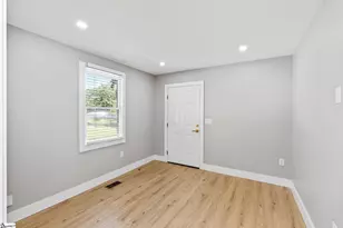 204 Woodfield Ave, Fountain Inn, SC 29644 - Photo 17