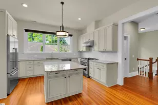 15 Wilton St, Greenville, SC 29601 - Photo 13