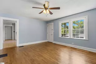 21 Henderson St, Inman, SC 29349 - Photo 7
